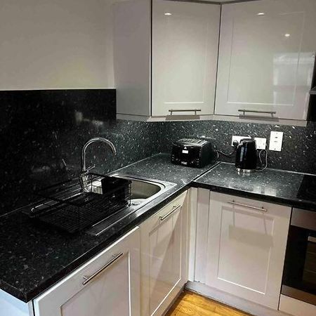 Appartamento Amazing 2Bed2Bath Edgeware Londra Esterno foto